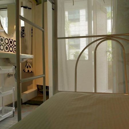 Sab House Caters To Women Hotel Bangkok Exterior photo