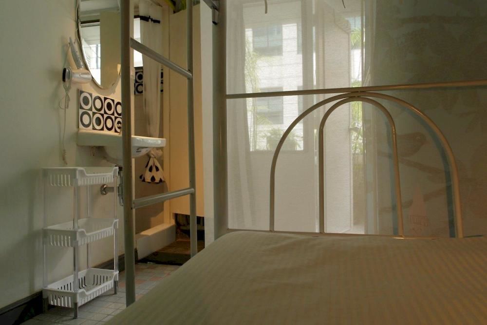 Sab House Caters To Women Hotel Bangkok Exterior photo